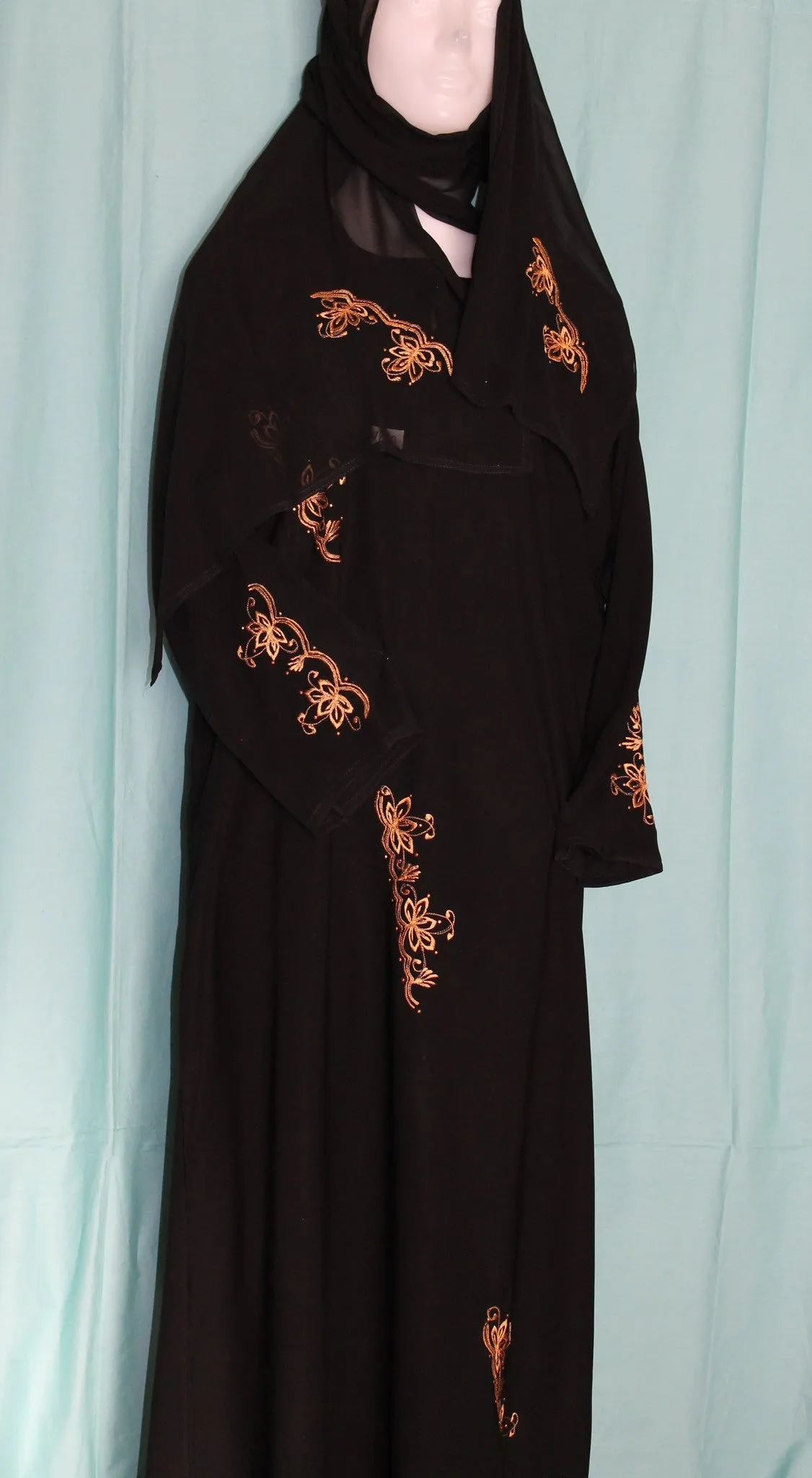 Abaya 1970 Dubai Black Sheela Abaya Embroidered