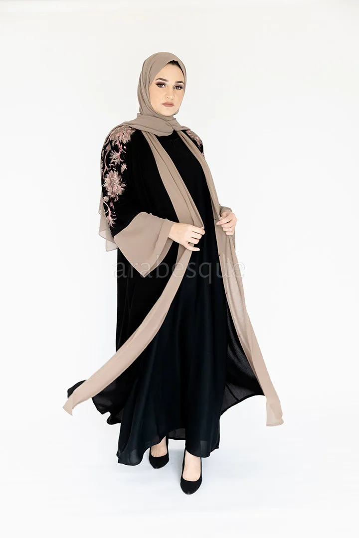 Alya Abaya