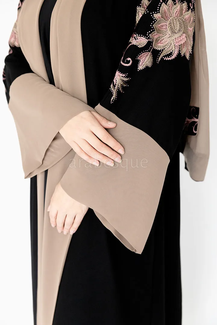 Alya Abaya