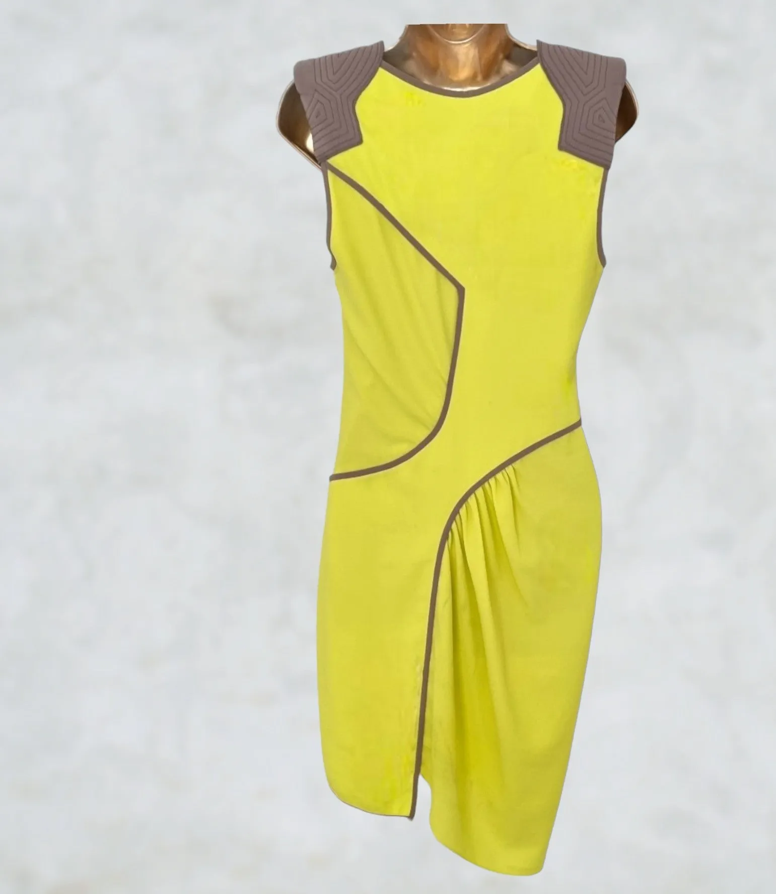 BCBG MAX AZRIA Lemonade Lined Gladiator Style Dress UK 6 US 2 EU 34