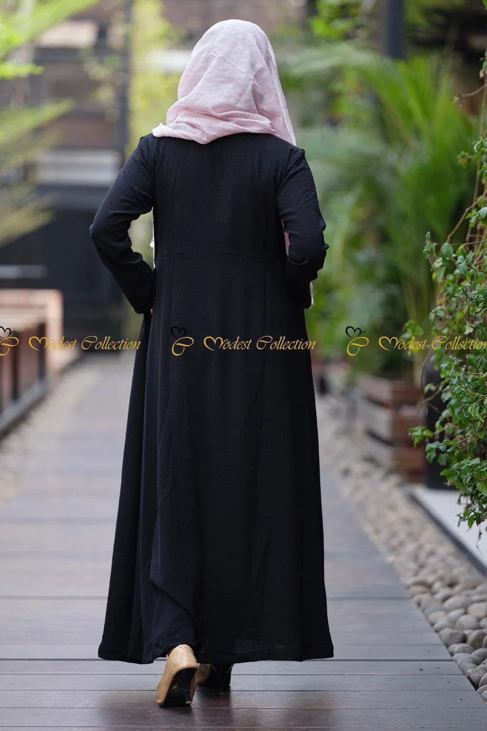 Black A-Line Abaya for Umrah