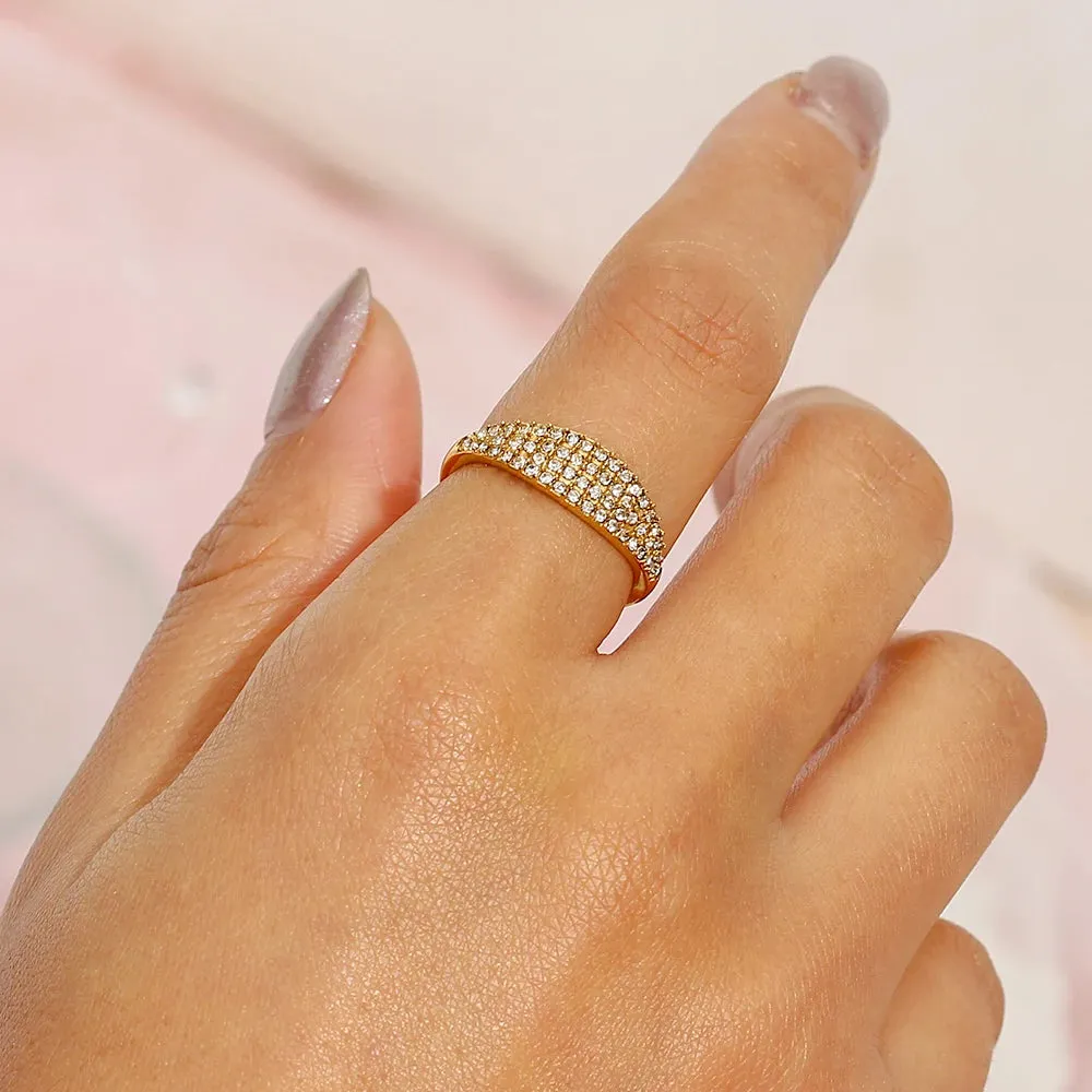 Camilla Ring