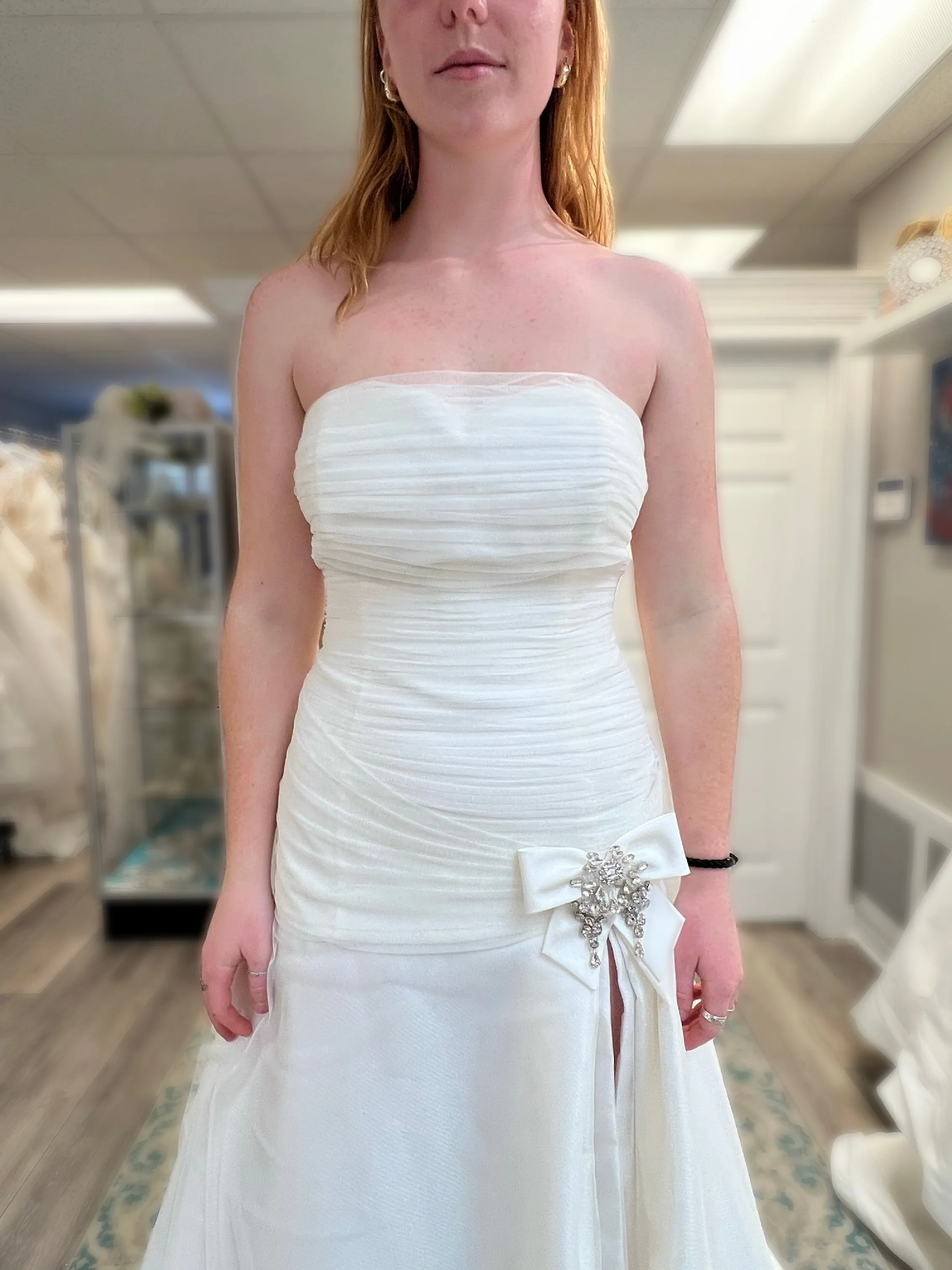 Justina McCaffery JM110 Wedding Dress Sample