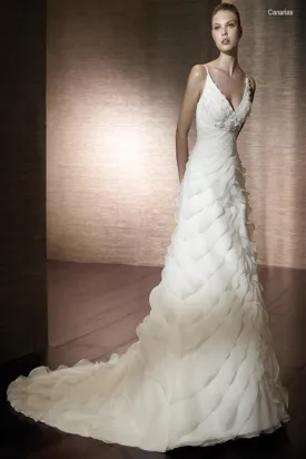 Pronovias San Patrick Bridal Gown Canarias Size 8 Ivory Wedding dress