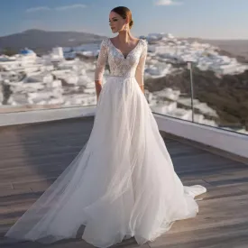 Sexy Backless V Neck Half Sleeve Lace A-Line Wedding Dresses Luxury Beaded Sweep Train Vintage Bride Gown