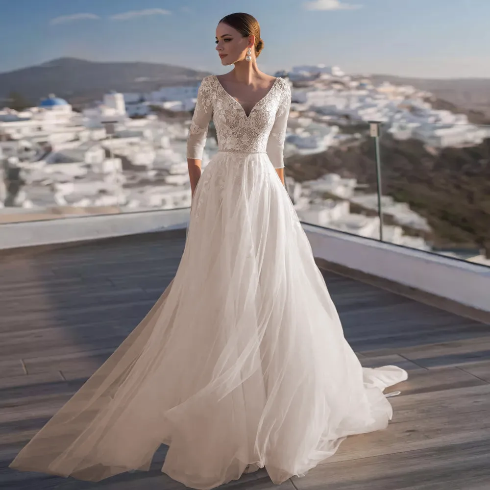 Sexy Backless V Neck Half Sleeve Lace A-Line Wedding Dresses Luxury Beaded Sweep Train Vintage Bride Gown