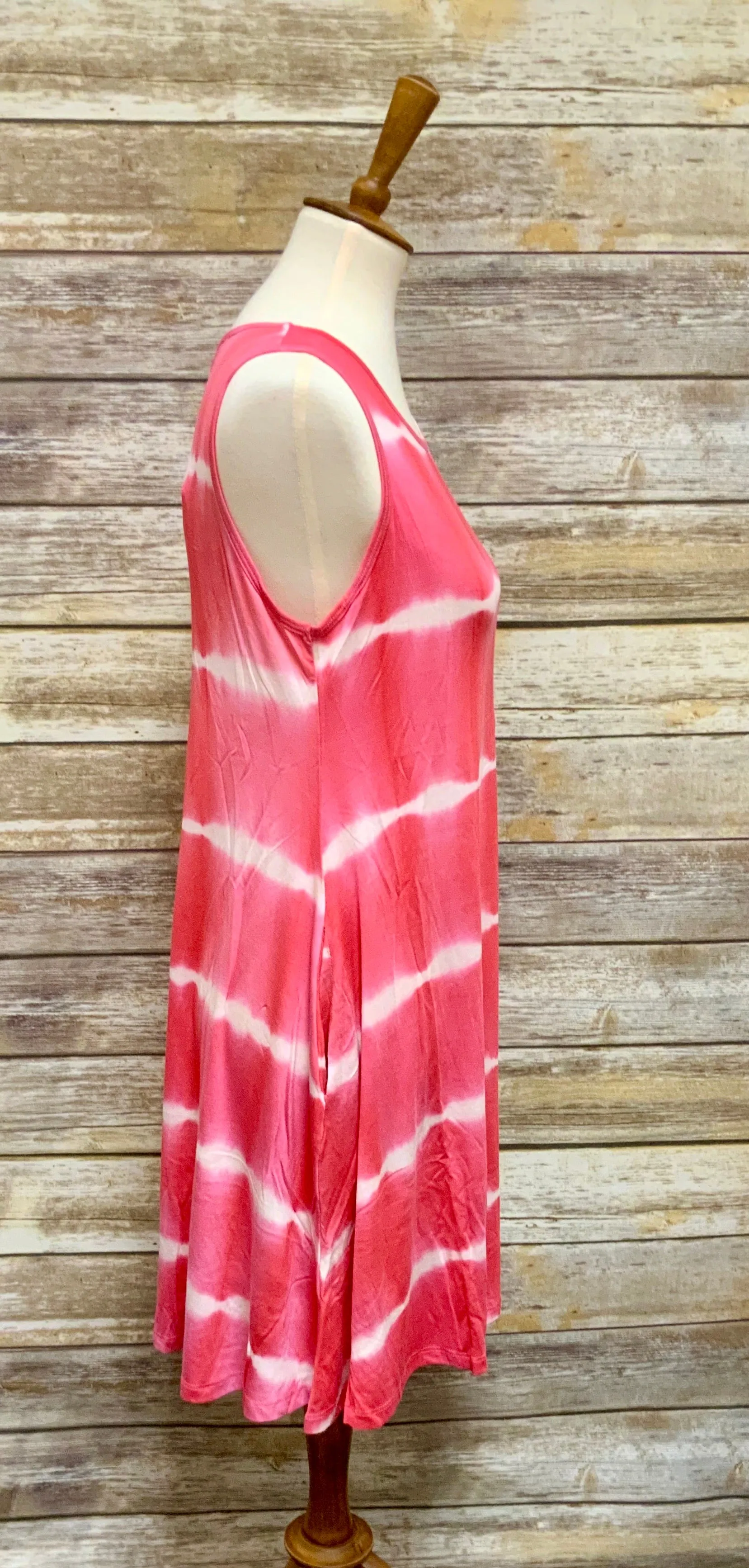 Tie Dye Tank Swing Knit Dress with Pockets