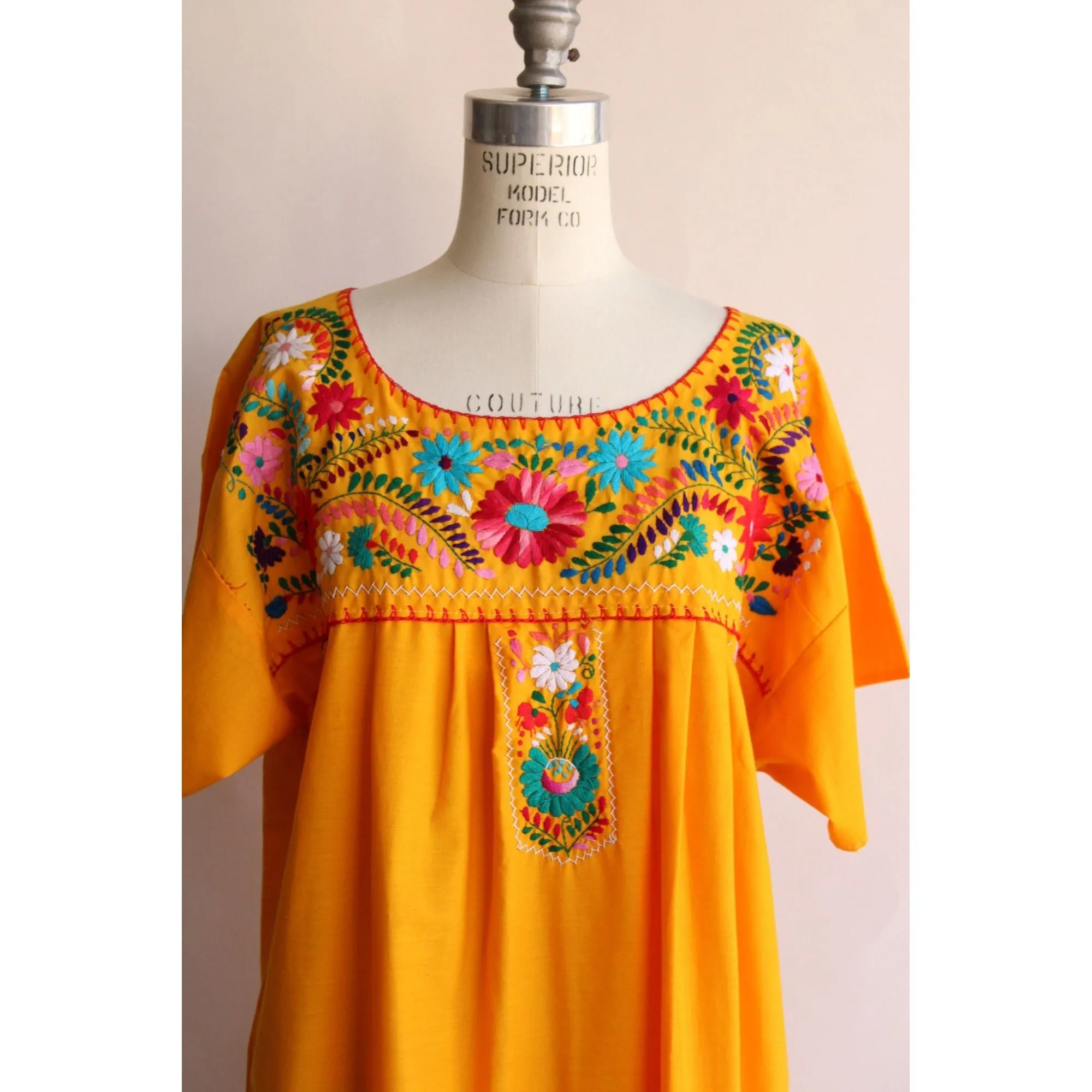 Vintage 1970s 1980s Yellow-Orange Mexican Embroidered Dress
